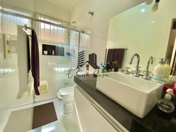 Imagem Casa a Venda 4 Quartos, Bairro João Pinheiro Belo Horizonte MG