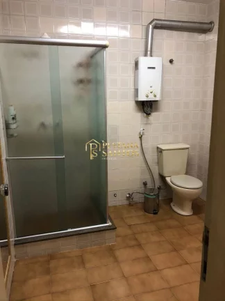 Imagem Casa Espetacular no Bosque dos Esquilos com 486m² e Área de Lazer Completa