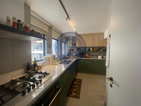 Imagem Imperdível apartamento de luxo em Perdizes, São Paulo-SP: 4 quartos, 3 suítes, 2 salas, 5 banheiros, 3 vagas de garagem, 220m² de área.