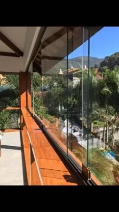 Imagem LINDA CASA COM 4 QUARTOS - NOVA FRIBURGO