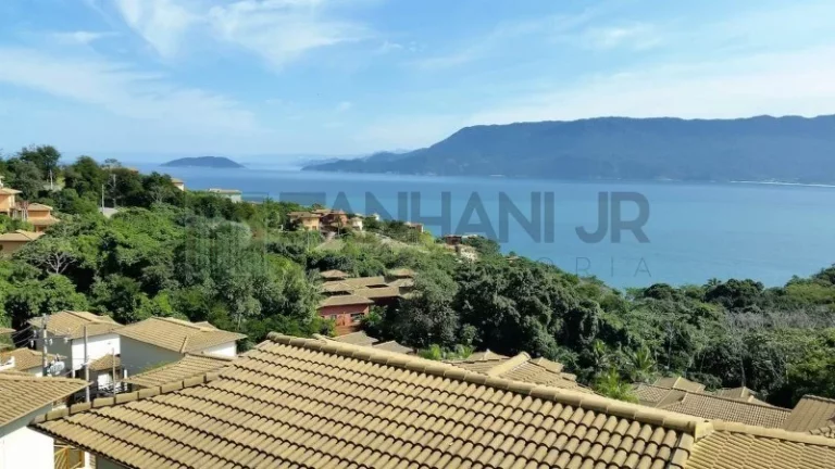Imagem Excelente Casa de Alto Padrão Mobiliada Com Vista Mar Em Condomínio com área de lazer completa - Praia do Curral. 4 quartos, Sendo 4 suítes; Sala de
