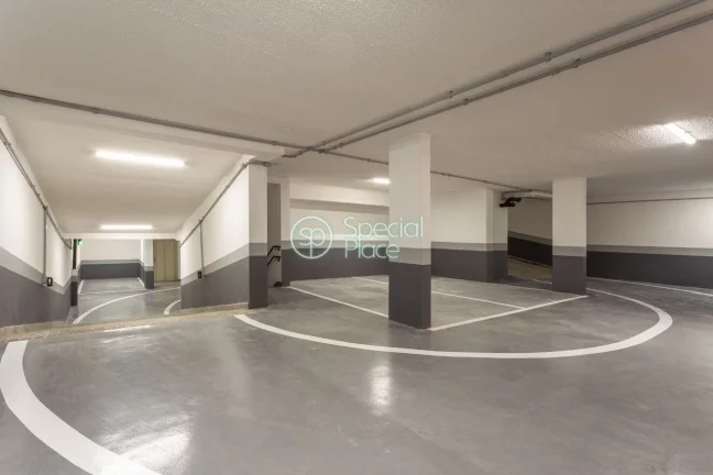 Imagem Exclusivo, Moderno, Imponente. São 187m2 de área privativa, 4 suítes e 4 vagas na garagem. Amplo ...