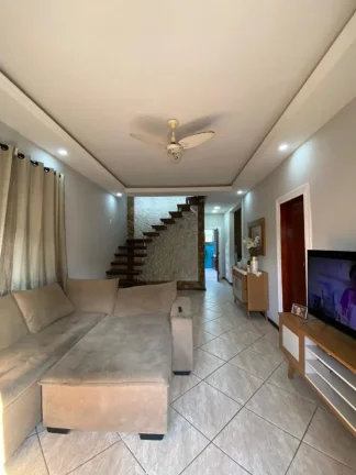 Imagem Casa em Condomínio para Venda em Itaboraí, Centro (Manilha), 4 dormitórios, 1 suíte, 3 banheiros, 3 vagas