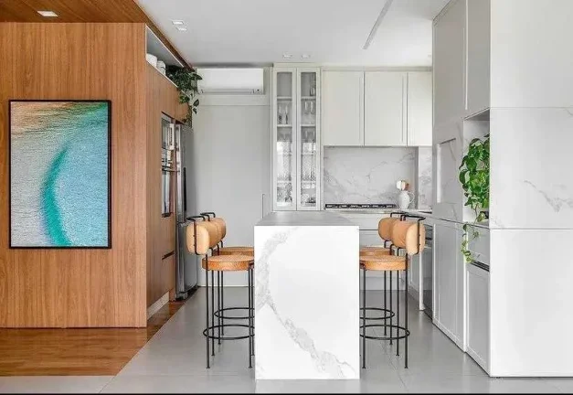 Imagem Apartamento finamente mobiliado e decorado com 3 suítes e 2 vagas na Barra Norte- Balneário Camboriú