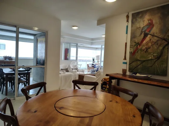 Imagem Aluguel de Apartamento Impecável na Vila Alzira, Guarujá-SP: 3 quartos, 3 suítes, 2 salas, 4 banheiros, 2 vagas, 149m².