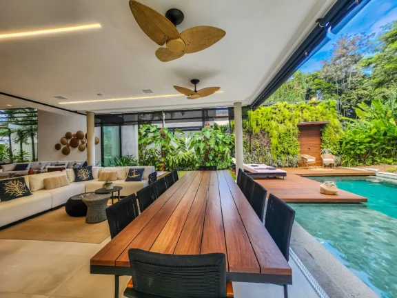 Imagem Casa de luxo à venda em Riviera de São Lourenço Módulo 18: 7 quartos, 7 suítes, 3 salas, 6 vagas, 479m² de área.