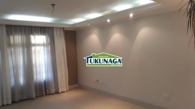 Imagem Sobrado com 3 dormitórios à venda, 400 m² por R$ 1.600.000,00 - Vila Rosália - Guarulhos/SP