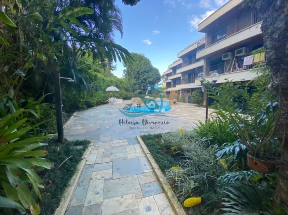 Imagem Belíssimo apartamento com 3 dormitórios na Praia da Enseada em Ubatuba - ao lado da praia, mais ou menos 50 metros do mar.
