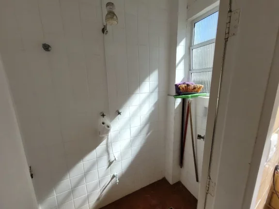 Imagem PITANGUEIRAS – FRENTE AO MAR COM MARAVILHOSA VISTA, MARAVILHOSO APARTAMENTO TOTALMENTE AMPLO E AREJADO, GARAGEM EM PARQUEAMENTO.