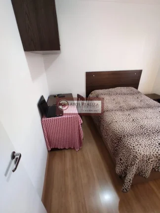 Imagem Exclusividade. Vendo Oportunidade no Guarapiranga Santo Amaro. Apartamento a venda no Guarapiranga, com 2 Dormitorios, 1 vaga de garagem, condomínio com salão de festas, quadra, playground, bicicletario, mini mercado, portaria 24h. valor de oportunidade i