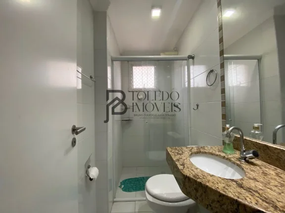 Imagem Apartamento com 3 dormitórios à venda, 103 m² por R$ 780.000,00