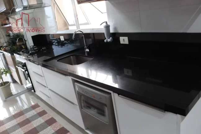 Imagem Belíssimo Apartamento na Vila Andrade - 4 dormitórios - 133 m²