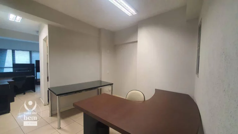 Imagem Ampla sala comercial á venda por R$ 850.000 - Bigorrilho - Curitiba/PR