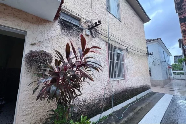 Imagem Apartamento com 50m² e 2 quartos em Cascadura. Rio de Janeiro,