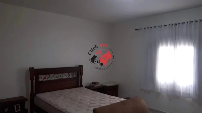 Imagem Lindo sobrado em rua sem saída,5 Dorms c suite, varanda ,piscina ,4 vagas,B.petropilis,São bernardo campo