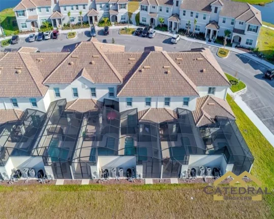 Imagem Casa com piscina totalmente mobiliada por US$550.000,00 (Dólar Americano) em Kissimmee - Flórida/EUA