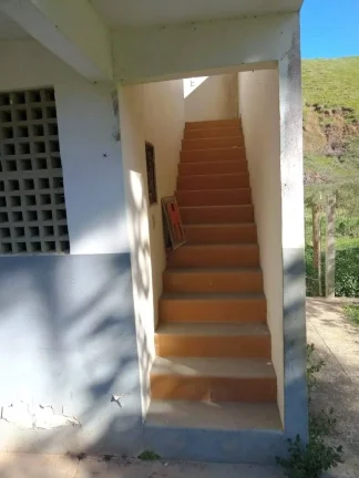Imagem VENDO FAZENDA EM CASiMIRO DE ABREU, COM NASCENTE,CACHOEIRA,LAGO PARA PEIXE