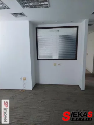 Imagem Sala Comercial de Alto Padrão para Locação em Cerqueira César - São Paulo-SP: 2 salas, 2 banheiros, 4 vagas, 60m².
