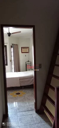 Imagem Casa com 2 dormitórios à venda, 85 m² por R$ 355.000,00 - Jardim Flamboyant - Cabo Frio/RJ
