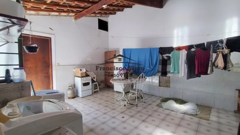 Imagem Casa à venda no bairro Cohab - Parque Residencial Anna Guilhermina Rois Alves - Guaratinguetá/SP
