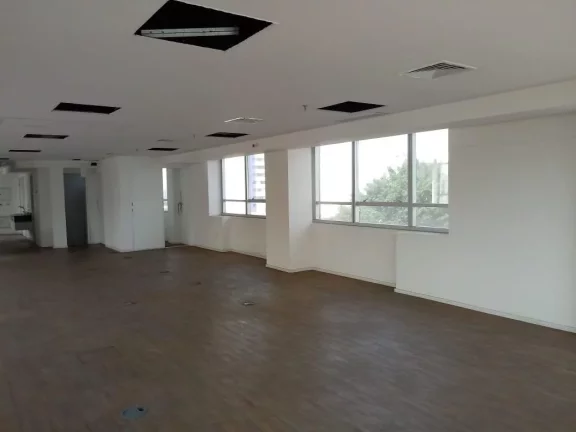 Imagem Conjunto Comercial na Silva Bueno