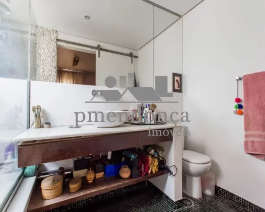 Imagem Apartamento com hall de entrada, living para 03 ambientes, terraço, lavabo, hall de distribuição,...