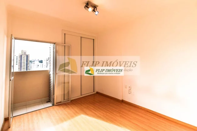 Imagem More em um apartamento de 90 metros quadrados com 3 quartos no miolo do Cambuí - Campinas - SP