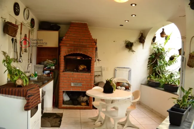 Imagem SOBRADO A VENDA NA VILA ZELINA, COM 3 SUÍTES. A 6 MINUTOS A PÉ DO METRÔ VILA PRUDENTE. QUINTAL COM JARDIM E ESPAÇO GOURMET, GARAGEM PARA 6 CARROS