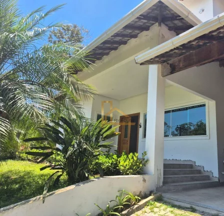 Imagem Casa com 4 suítes em condomínio no Quebra Frascos - Teresópolis-RJ
