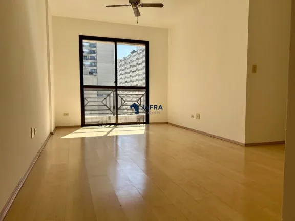 Venda 2 quartos (1 suíte) com vaga fixa Shopping Frei Caneca