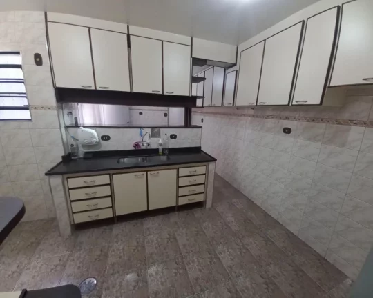 Imagem Vendo Sobrado no Butantã com 03dormitórios, 2 vaga.