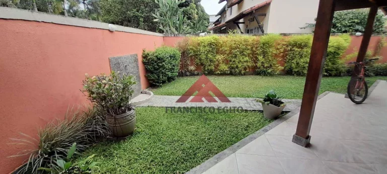 Imagem Casa com 2 dormitórios à venda, 58 m² por R$ 280.000,00 - Maria Paula - São Gonçalo/RJ