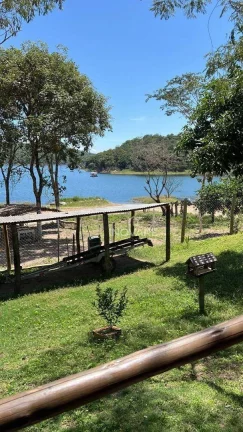 Imagem Rancho com 2 dormitórios à venda por R$ 450.000,00 - Loteamento Parque dos Bem-te-vis - Tupaciguara/MG