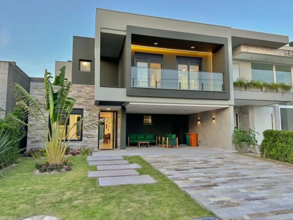 Imagem Casa em Condominio 4 Dormitórios - Bairro xangri-la