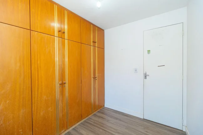 Imagem Apartamento de 3 quartos no bairro Campo Comprido