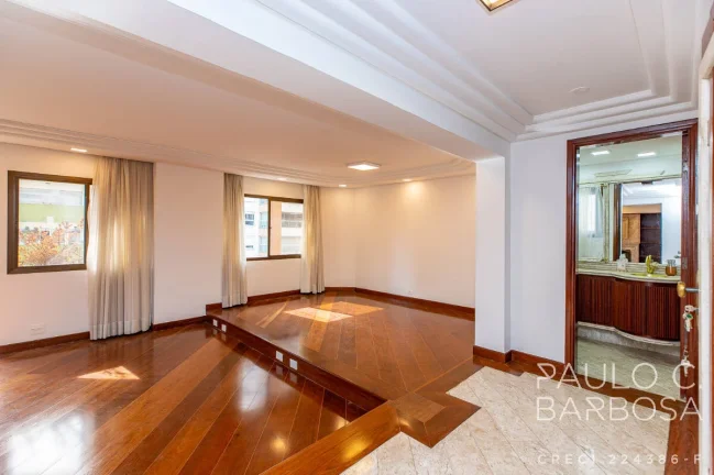 Imagem Parte plana dos Jardins - 3 Suítes - 4 Vagas - 189 m²