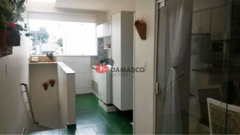 Imagem Sobrado à venda 3 Quartos, 1 Suite, 5 Vagas, 226M², Santa Maria, Santo André - SP