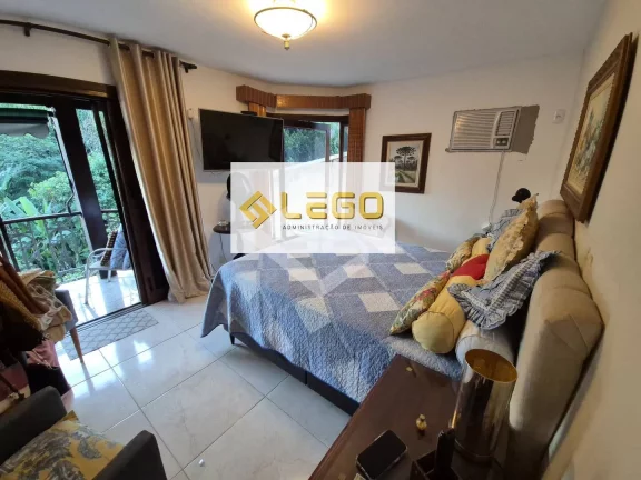 Imagem Excelente casa em condomínio fechado em Jacarepaguá