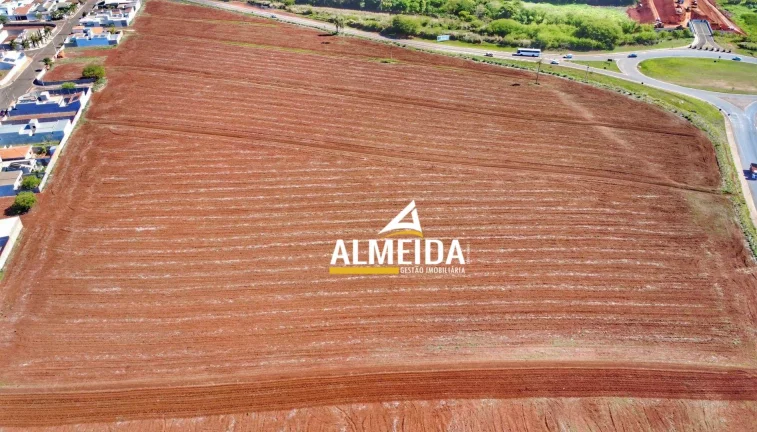 Área à venda, 64000 m² por R$ 7.680.000,00 - Horto Florestal - Cordeirópolis/SP