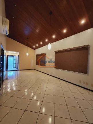 Imagem Casa à venda no bairro Santa Cruz - Mogi Mirim/SP