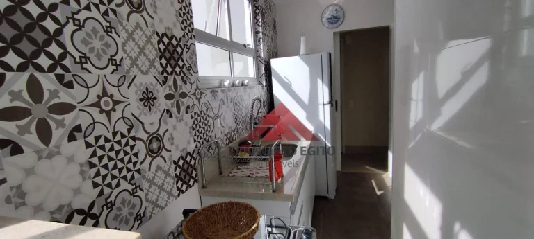 Imagem Apartamento com varanda sala quarto no centro todo montado e com porteira fechada,vaga de garagem na escritu