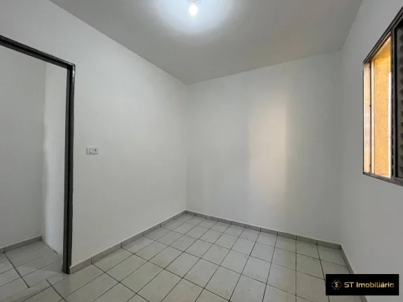 Imagem Casa para Locação em Terra Preta - Próxima ao Centro da Cidade - R$1.200,00