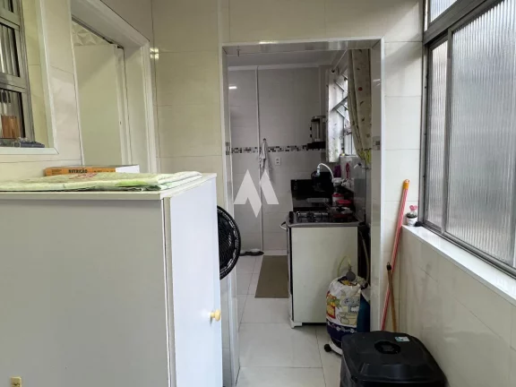 Imagem Apartamento à venda com 2 dormitórios e vaga demarcada - Campo Grande / Santos