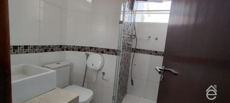 Imagem Apartamento à venda 3/4, na Pajuçara, 95m2 e 600m da Praia, em boa localização