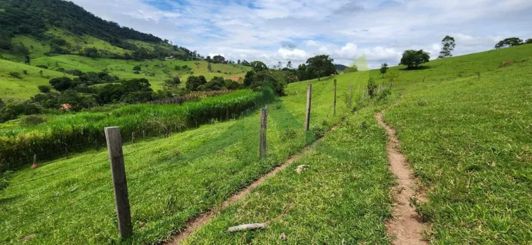 Imagem Sítio a venda em Piracaia com 5 Alqueires