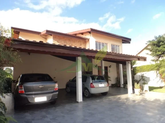 Imagem Linda Casa em Atibaia na Vila Gardênia 522m²