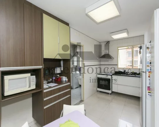 Imagem Apartamento em andar alto com vista espetacular para o Parque da Água Branca.