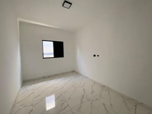 Imagem Casa para Venda em Itanhaém, Bopiranga, 2 dormitórios, 1 suíte, 1 banheiro, 2 vagas