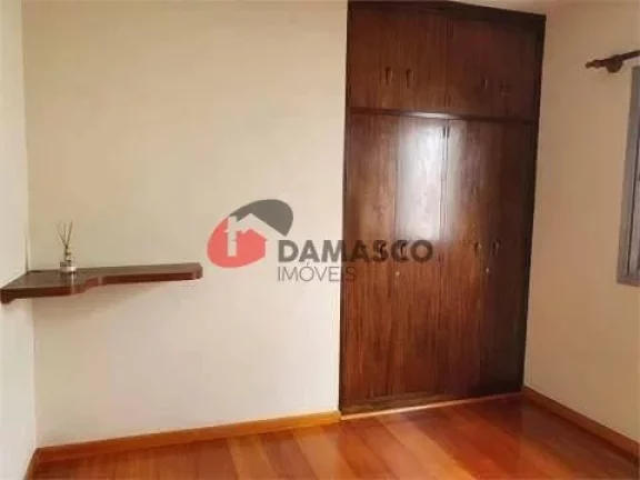 Imagem Sobrado à venda 3 Quartos, 1 Suite, 6 Vagas, 246M², Vila Alpina, São Paulo - SP