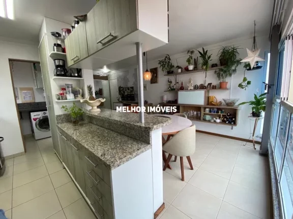Imagem Apartamento com 3 Dormitórios no centro de Balneário Camboriú